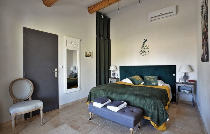 Charming house classified 4 stars in Luberon Protected Natural Regional Park