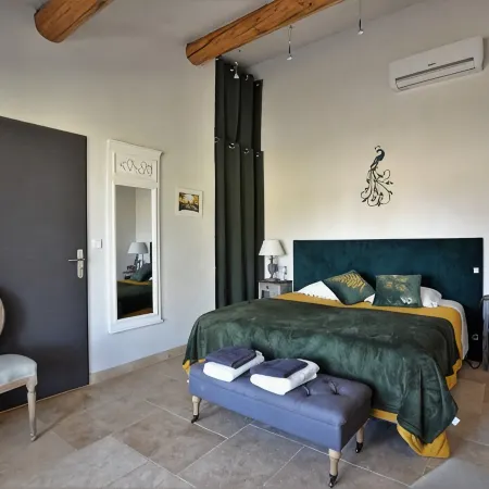 Charming house classified 4 stars in Luberon Protected Natural Regional Park