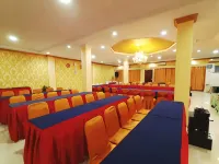 Hotel Grand Duta Syariah Hotels near Pasar Cinde