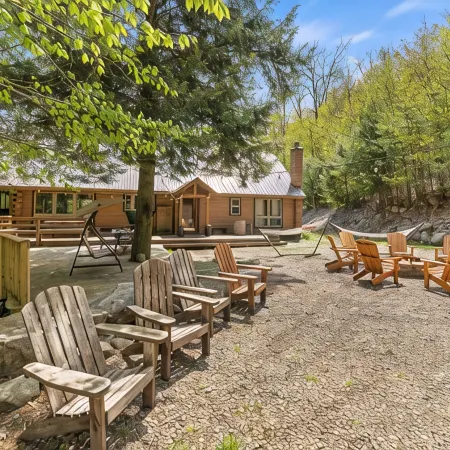 Spacious log cabin in Warrensburg w/ Hot Tub: 15 Mi to Lake George