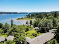 Cozy Curated Poulsbo Waterview Haven