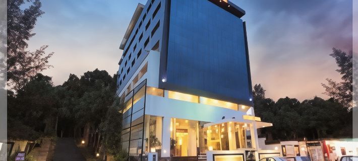Holiday Vista Thekkady a Premium Hotel Near Periyar Wild Life Sanctuary with Sky View Pool Hotels in Thekkady