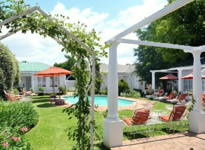 A Tapestry Garden Guest House