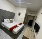 Royal Paragon Hotel - Pool