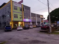 Hotel Bajet Mughoh Sengoti - parking