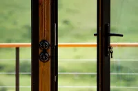 Focus Point Drakhtik - Green Cabin Guest House - Wifi