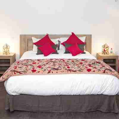 Les Pirondeaux Rooms