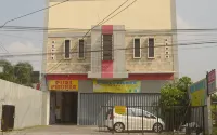 Puri Phunix Guest House Babarsari