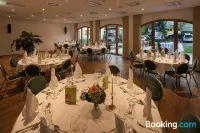 Holiday Inn Innsbruck - servizio colazione