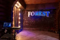 Forest End Foks Mini-Hotel