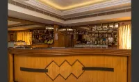 Hotel Sri Ram Residency - bar