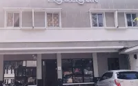 Nyenyak Inn Senayan | Benhil