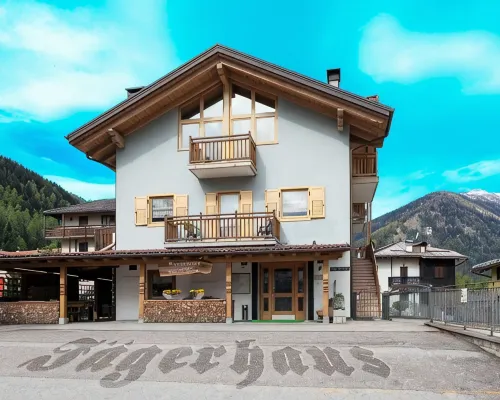 Jägerhaus Hotels in Pellizzano