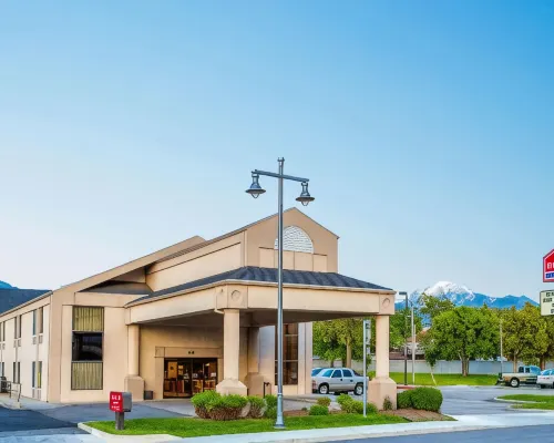 كومفرت إن آند سويتس سالت ليك سيتي آي-80 آي-15 داون تاون Hotels near ترولي سكوير