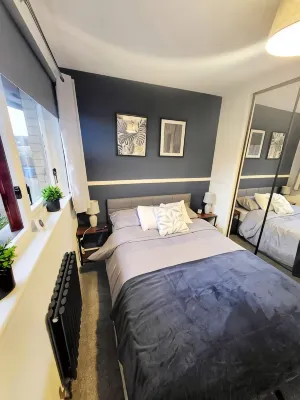 Stylish Home in Linlithgow | Near Edinburgh Airport | Free Parking | Free WiFi