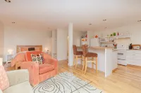 Victoria, ~BC~ - Fully Furnished-Self Contained Garden Suite - Wifi