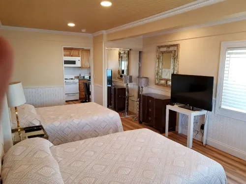 Vineyard Harbor Motel - Private Beach - Havudsigt