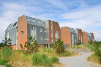 Vacation apartment right by the sea near Callantsoog LekkerNaarZee - 4성급