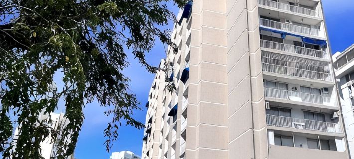 Fully Remodeled condo a few steps to beach Free parking WiFi Hotels in Carolina