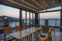 Yeosu le Paradis Ocean View Spa Pension