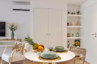 Orient Bay - Alamanda Resort Oceanfront Condo - Homestays