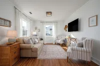 Charming 3BR 2BA Fully Renovated near DWNTN & MTSU