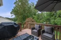 Game room, great for families, centrally located in Piedmont Triad