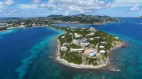 Luxury Villa in Cabrita Point- Sky View Villa with Pickleball & Basketball Court - 무료 와이파이