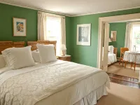 Bridgehampton Inn - Inns