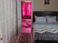 Charming 2-Bdr Apartment 900SF with Wi-Fi, AC, 20 Minutes Away from TS Manhattan ウェスト・ニューヨークのホテル
