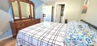 Duplex with Backyard and Putting Green - Homestays