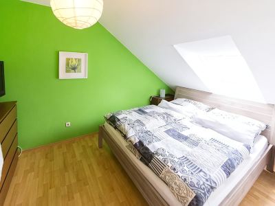 Relaxation in the vineyards - Ferienwohnung Isinger