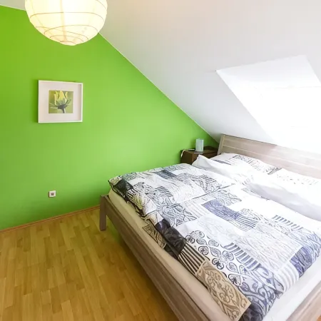 Relaxation in the vineyards - Ferienwohnung Isinger