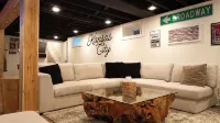Modern Mission Escape Home - Family Friendly - Close to All Attractions - Boutique