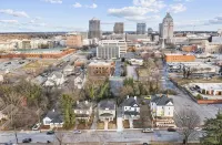 Beautiful spot in downtown - 4-Star