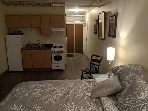 Apartment in The Historical Stahl House Building. - 2-Star