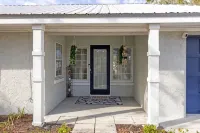3/2.5 Private Sarasota Pool Home. Close to Beaches. Fenced Yard. Pet Friendly - Bungalows
