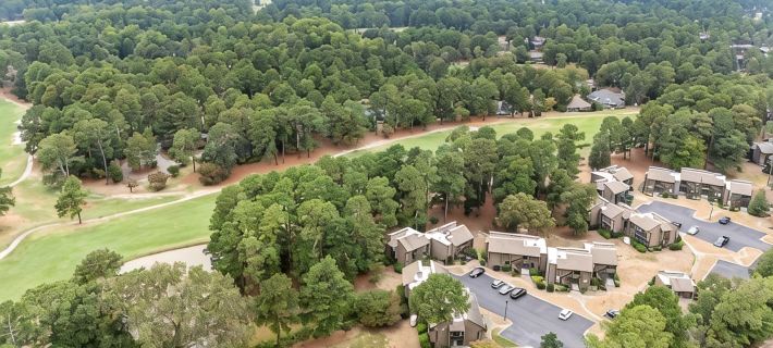 COMPLETELY REMODELED 3 BDR, 2 Bath, Golf Course View Condo Hotels in Pinehurst