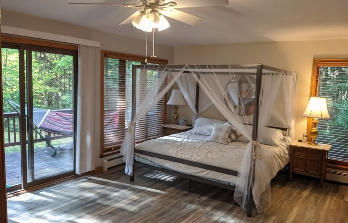 Twin Mountain River House – Serene White Mountains Hideaway by the River!