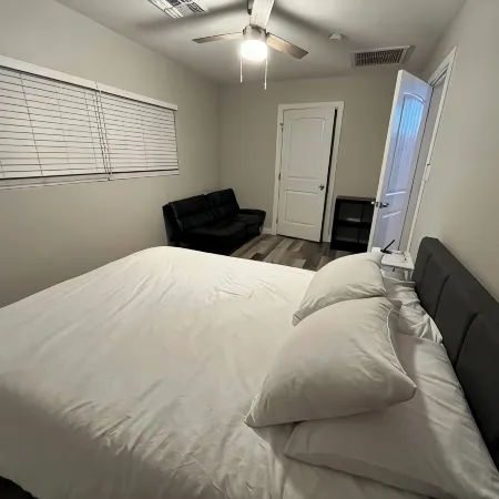 Private Guesthouse near Downtown Phoenix