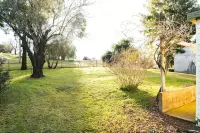 Tranquil 4 bedroom house with fireplace - Wifi