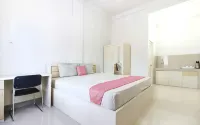 Griya Izzara - 2-Star