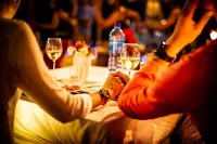Moonshine Uroa Boutique Hotel - bar