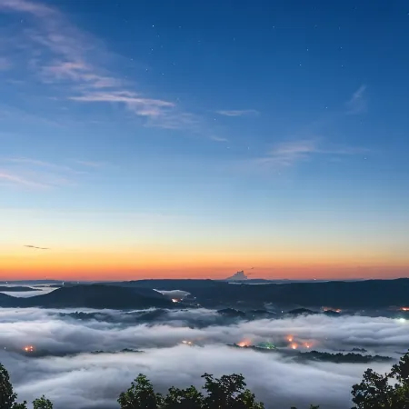 Cloudland Cottage--minutes away from world-class hiking, waterfalls, hanggliding