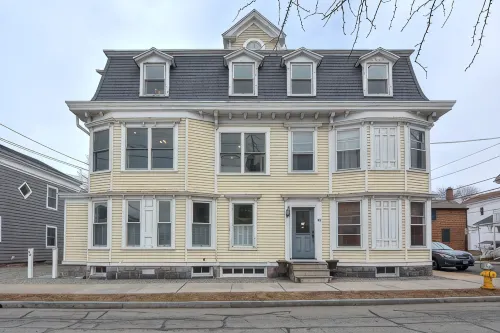 Stonington Borough with Water Views - Kitchens