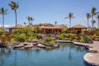 Summer DiscountsLuxurious Oceanfront Unit – Stunning Views & Top-Floor Living! - Pools