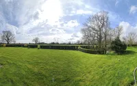 Tranquil Cottage adjoining rural farmhouse 5 miles from Suffolk Coast - 2-Star