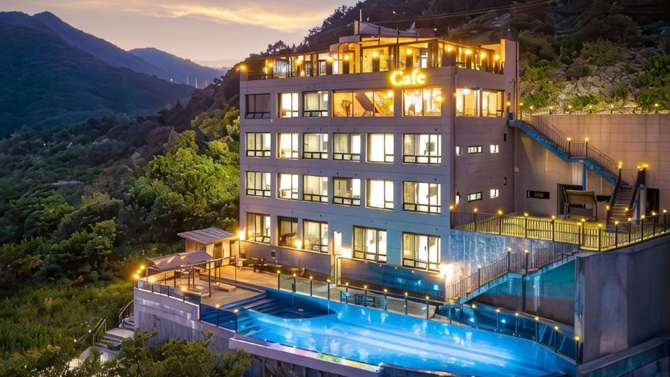 Yeosu le Paradis Ocean View Spa Pension