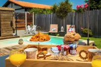 Villa Romance: Relaxation, Heated Pool, Private Spa, Bikes, and Wi-Fi - Wi-Fi
