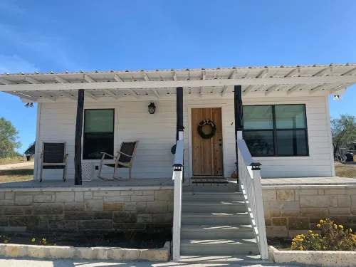 The Ranch@Fredericksburg - Carriage House - 1BD/1BA - Chalets